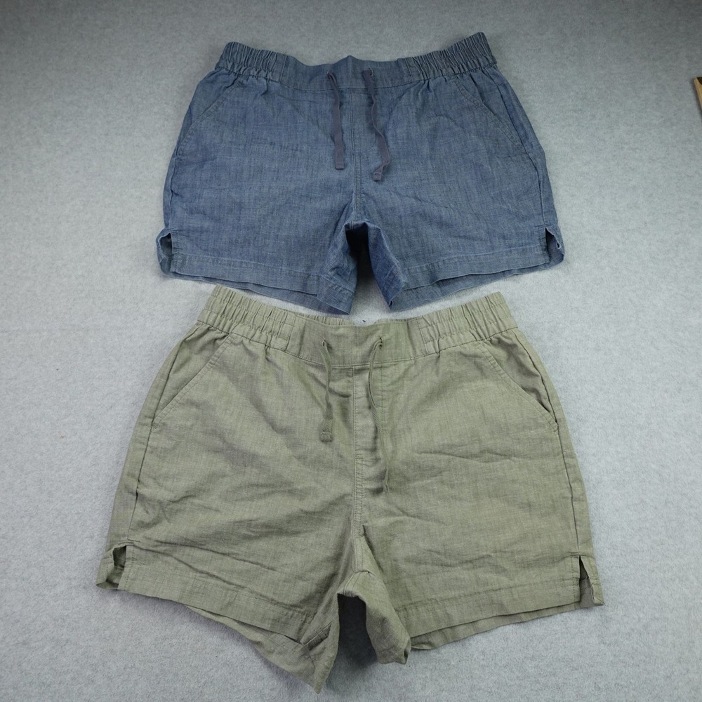 Magellan Outdoors Shorts Womens M Blue Green Casual Classic Fit Lot of 2